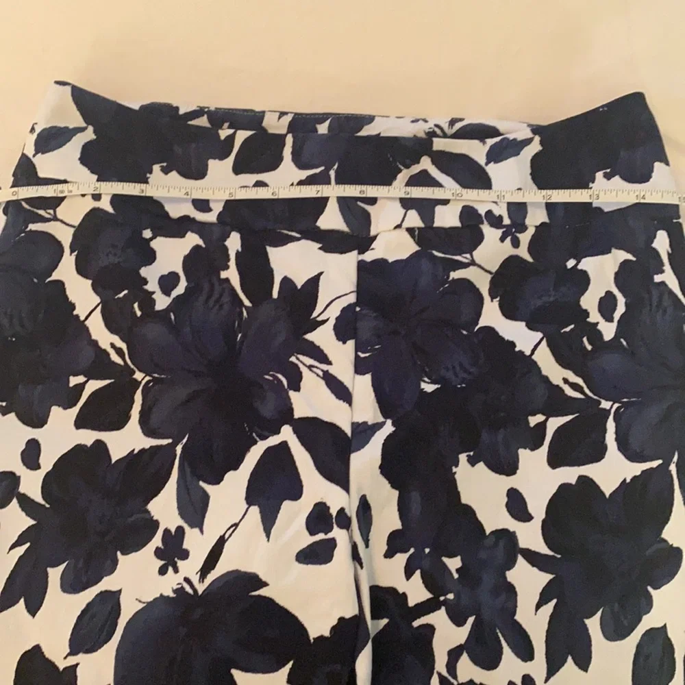 Floral Ribkoff Pants Size 10 - Picture 3 of 7